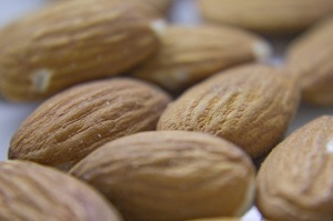 almonds-1317800